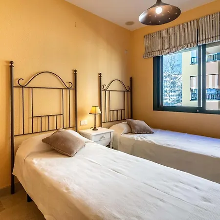 Spacious In Apartment Marbella