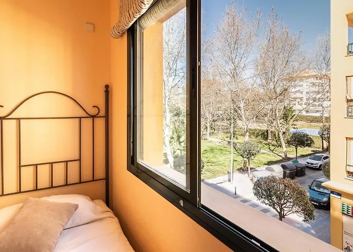 Spacious In 마르베야